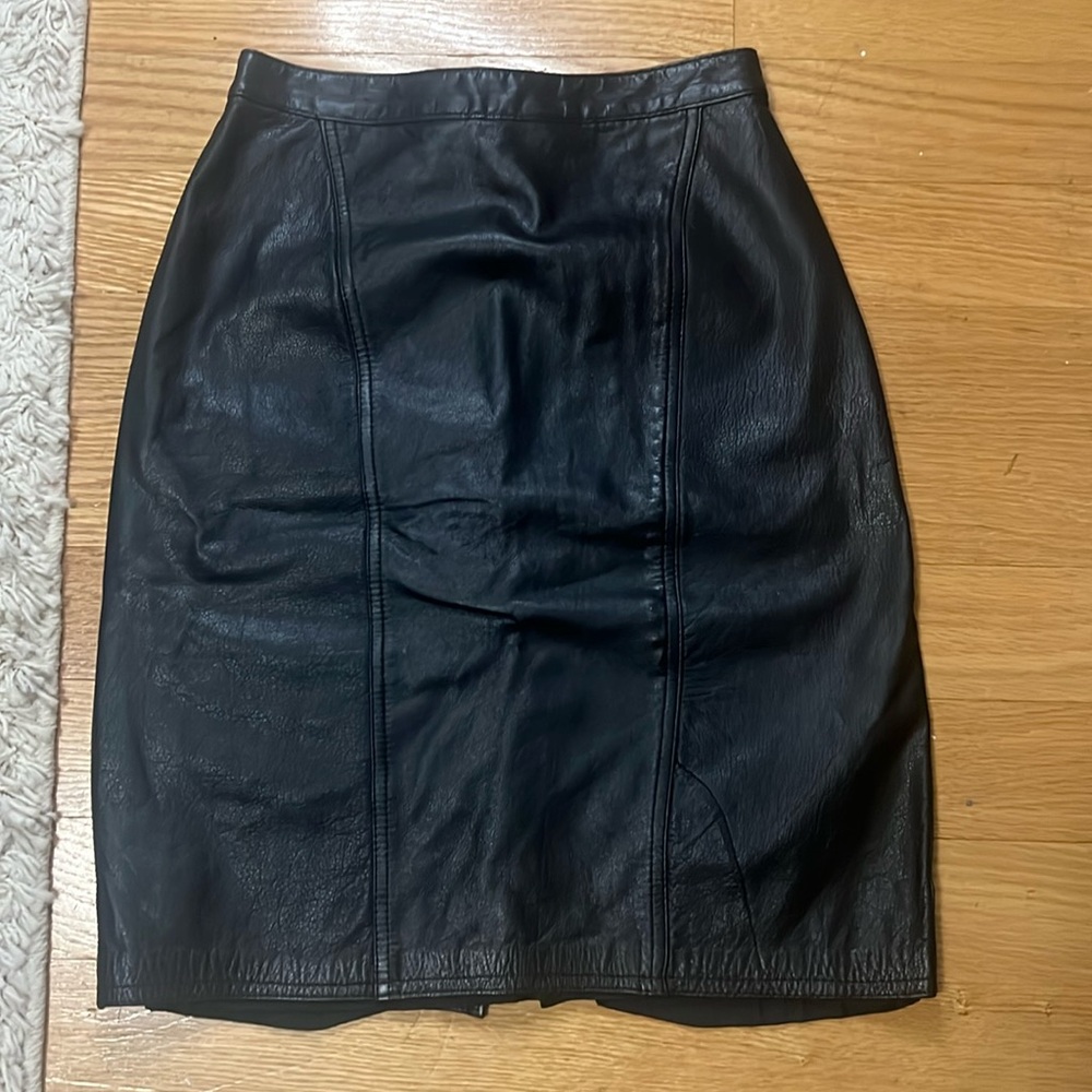 Leather skirt